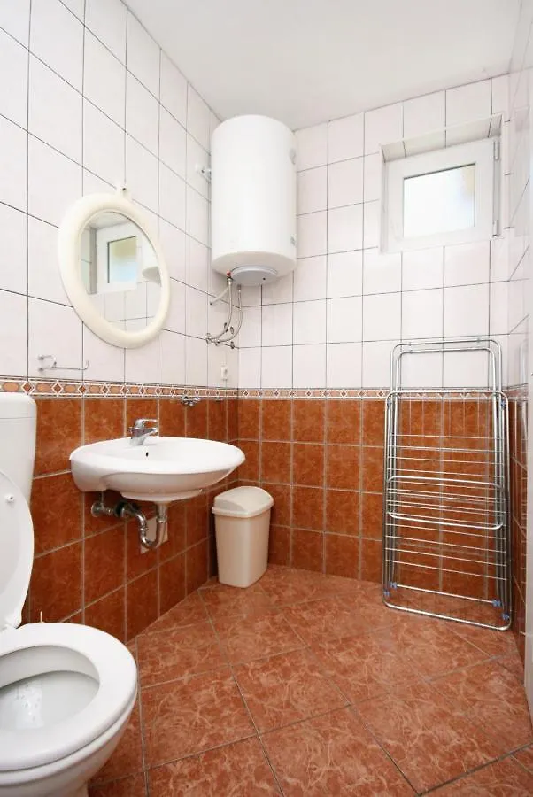 Studio Baska 5450B Guest House